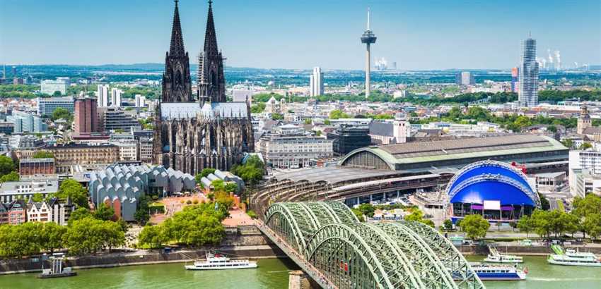 Wie lange sind die Geschäfte in Köln geöffnet?